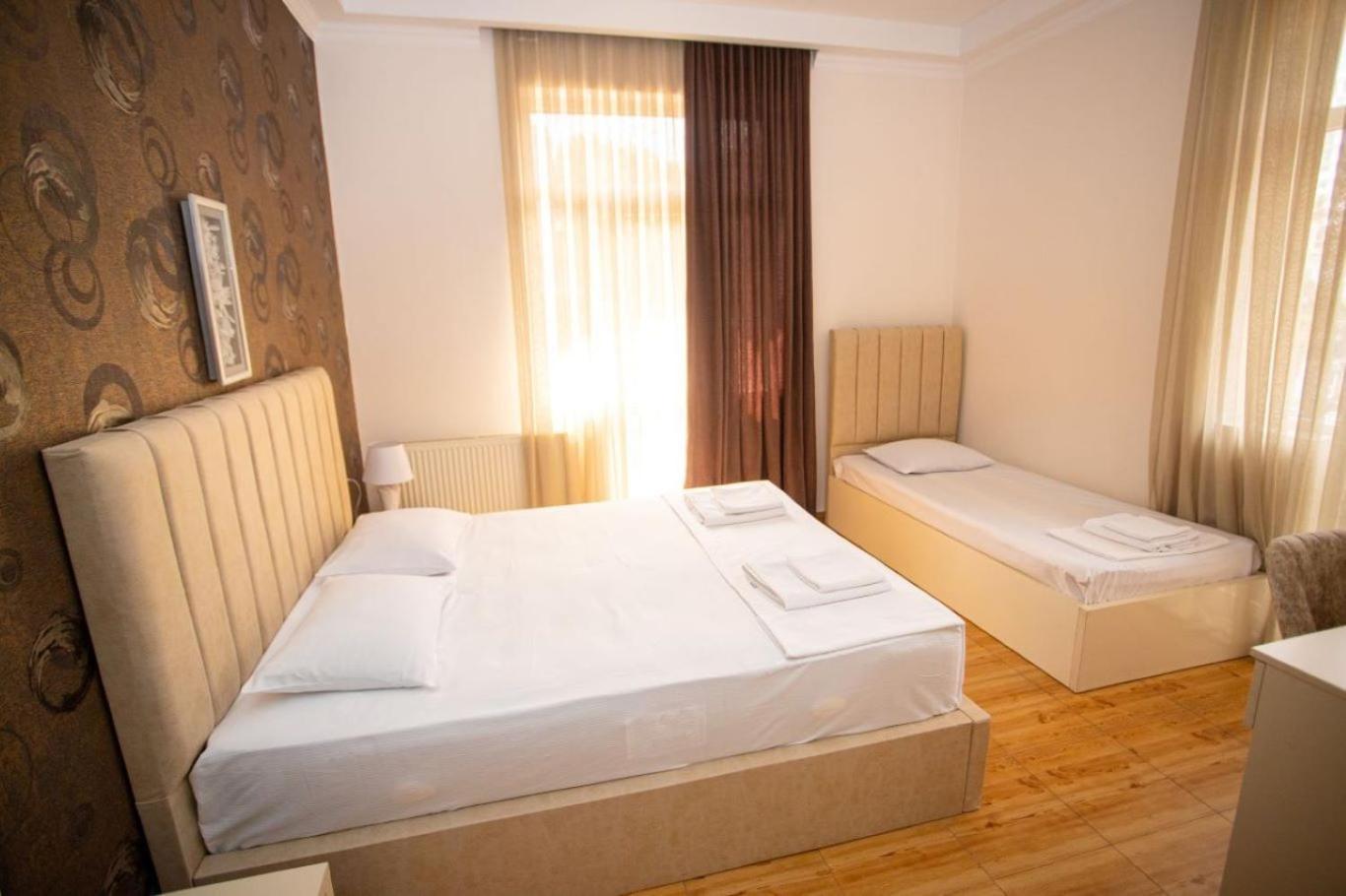 Irise Hotel Batumi Eksteriør billede