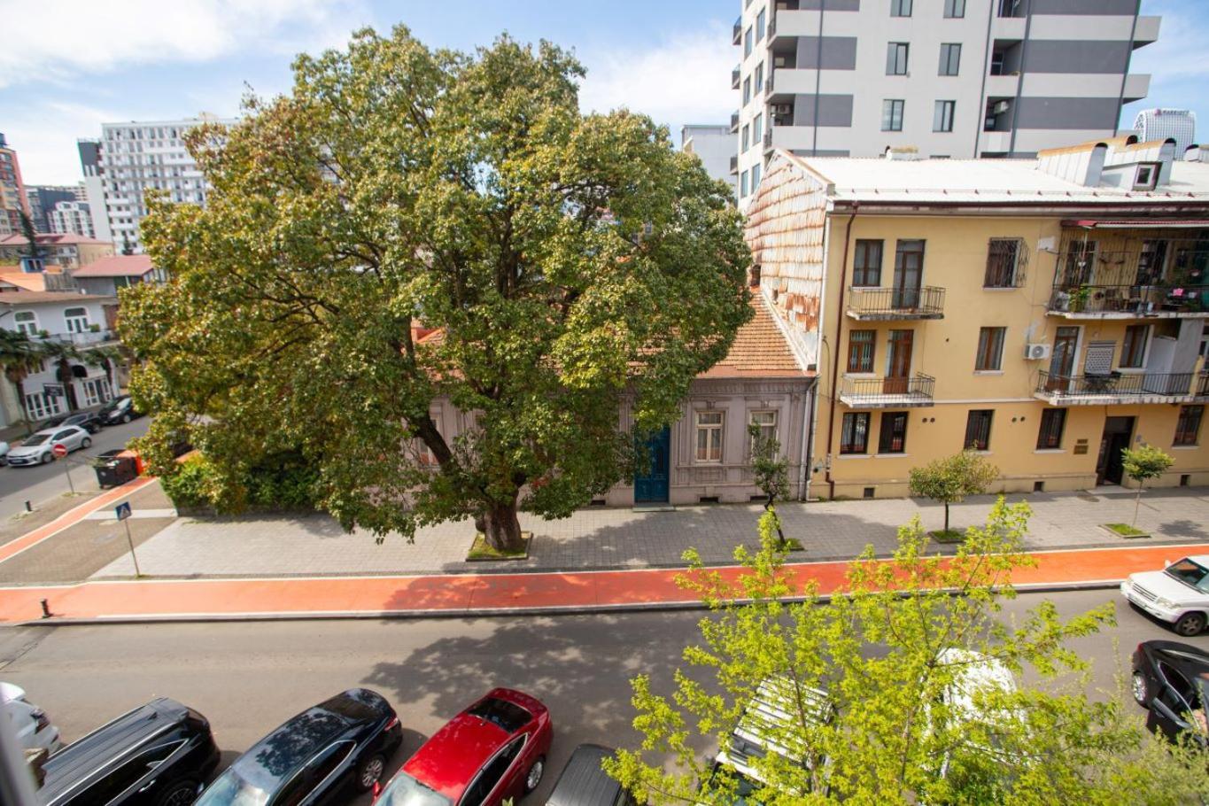 Irise Hotel Batumi Eksteriør billede