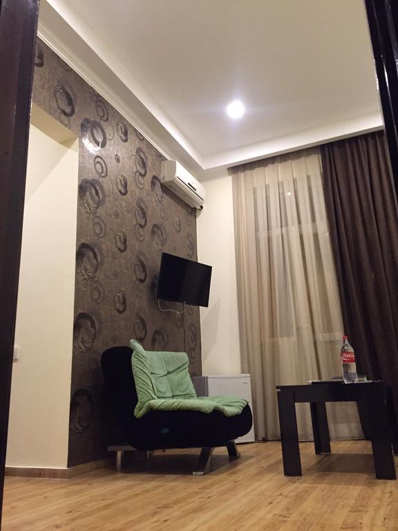 Irise Hotel Batumi Eksteriør billede